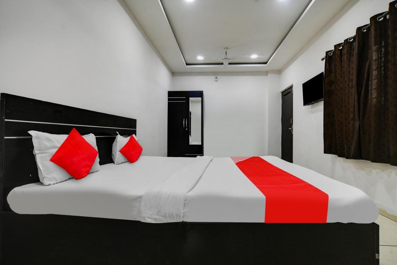 Hotel Oyo Flagship Zoyo Indore